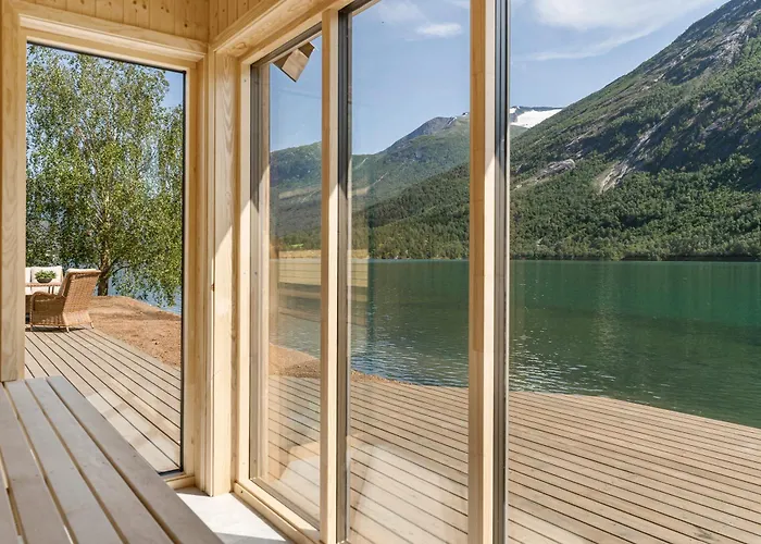 Golden - Panorama I Apartamento Stryn